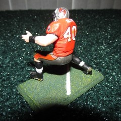 McFarlane 2004 Mike Alstott Tampa Bay Buccaneers 3″ Figure (open/loose)