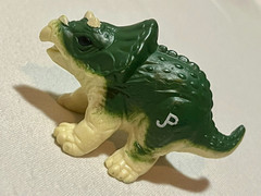 Jurassic Park HATCHLING Series 1 Lot Mini Dinosaur Kenner 1993_T-Rex/Triceratops