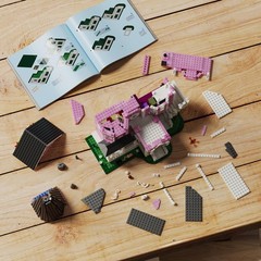 Pink Palace House Building Set with Lights, Halloween Haunted One Size