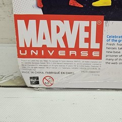 Marvel Universe Comic Packs Secret Wars Spider-Man Thunderball 2 Pk 3.75″ Figure