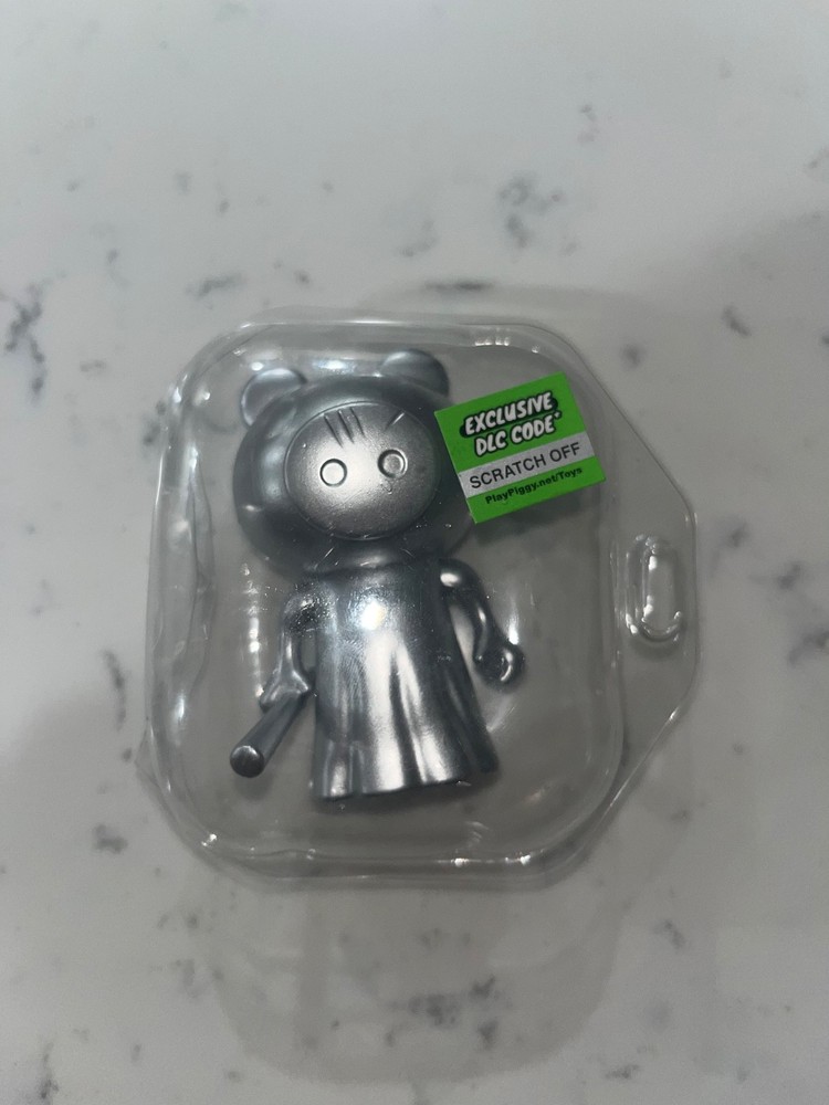 Lot Of 5 Official Piggy Minifigure Mystery Single Pack Series 1.