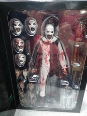 NECA Damien Leone’s TERRIFIER 2 Ultimate ART THE CLOWN Figure Blood Splattered