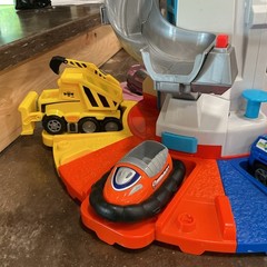 Paw Patrol My Size 33″ Lookout Tower Tested 4 Figures 6 Vehicles Works Clean