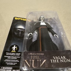 Noble Collection Conjuring Universe The Nun Valak BendyFigs 7″ Action Figure NEW