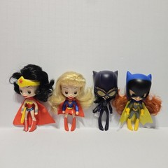 DC Super Hero Girls Posable Mini Dolls Catwoman Batgirl Wonderwoman Supergirl