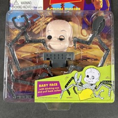 VINTAGE BABY FACE WITH BLINKING EYE TOY STORY VINTAGE ACTION FIGURE THINKWAY NEW