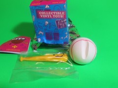 Kidrobot “BFFS,” Love Hurts Mini Series 3…Babe & Louie