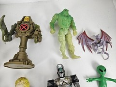 Vintage 1990’s Horror & Sci Fi Action Figure Toy Lot