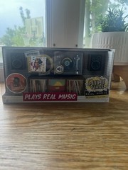 MGA’s Miniverse Real Music Record Player Mini Collectibles Mini Playable Record