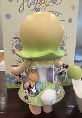 Authentic POP MART Happy Easter Mickey & Friends Royal Molly 400% Mega NEW