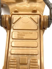 Titan A.E. E.V.A. Titan Suit and Cale with Pulsating Light Hasbro 2000 Complete
