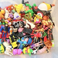 Large Lot of Toys, Cartoon Characters, Fast Food, Movie Minis, Vtg. – 13.5 lbs
