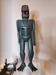 Rare VTG 1979 PARKER BROTHERS ROM the Space Knight Toy Robot / READ DESCRIPTION