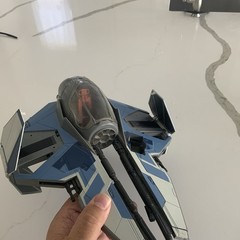 Aalya Secura’s Jedi Starfighter 2007 STAR WARS 30th Anniversary Incomplete