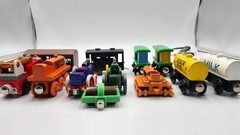 Thomas the Tank Engine Wooden/Metal/Plastic Train Lot 1