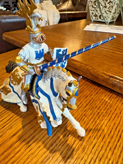 6 piece set -Papo Knights/ King & Horses Medieval Figures Ships free