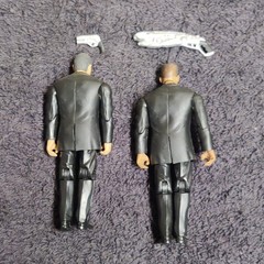 Lot of 2 Men in Black Style Suit Action Figures w/ Sunglasses & Guns
