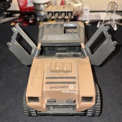 1984 Hasbro Jeep Mark II has steering wheel/ gas cans, no driver