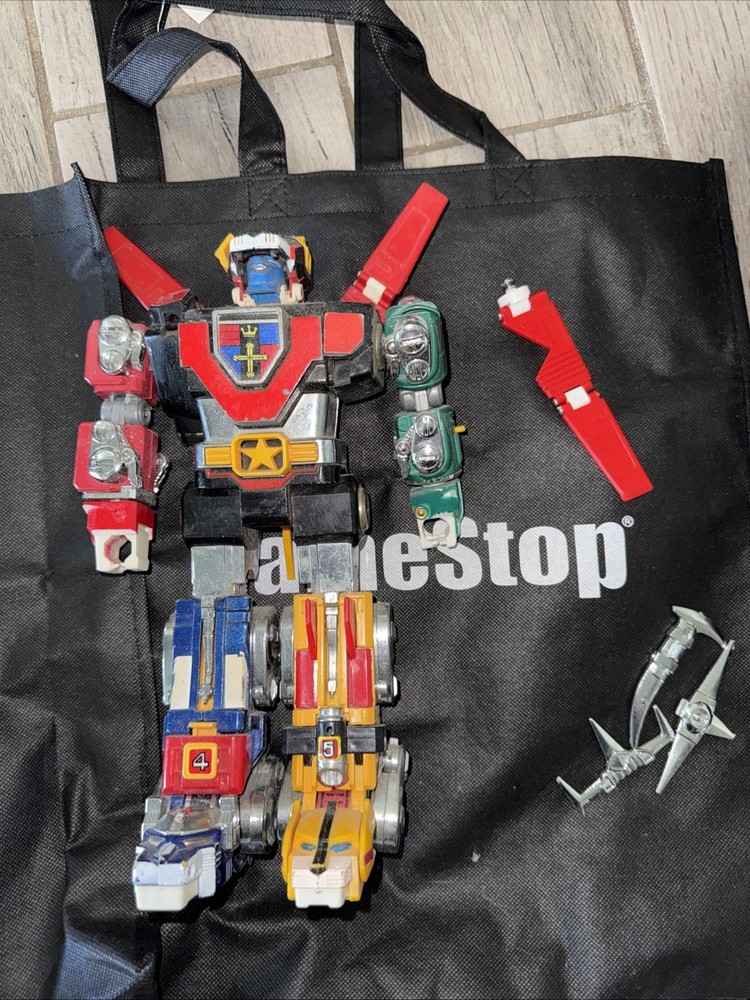 Vintage 1981 Matchbox Voltron Go Lion Force GB-36 Y&K Complete READ Descr