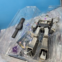 TRANSFORMERS MASTERPIECE MP-36 MEGATRON AUTHENTIC IN USA TAKARA TOMY
