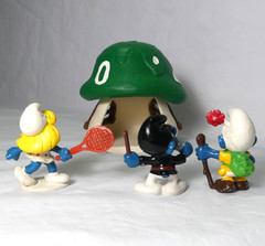 Smurfs Mushroom Green Roof House & 5 Figures Missing Door & Butterfly 1978-1981