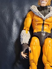 Sabretooth Marvel X-Men Action Figure Hasbro Loose – 6.5 Inches 2021