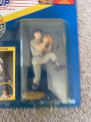 NOLAN RYAN SPECIAL EDITION 1991 STARTING LINEUP COLLECTOR’S COIN/FIGURE/CARD