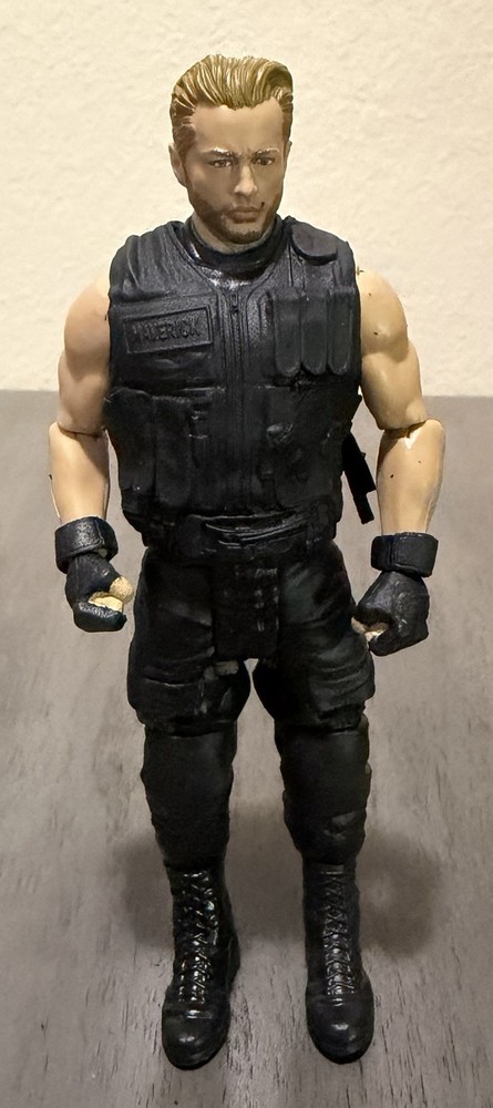 2019 WWE WWF Mattel Drake Maverick Wrestling Figure Series 102 Chase Black gear