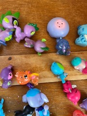 Large Lot of Mini Vinyl Plastic Rubber Sparkly & Not Cutsy Animal Play Figures –