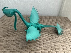 How to Train Your Dragon SCAULDRON Water Squirter Figure 2013 Defenders of Berk