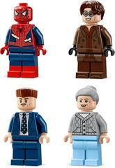 LEGO Marvel Spider-Man vs. Doc Ock Subway Train Scene – Action Figures Kids Toy