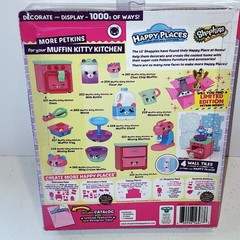 Shopkins Happy Places Muffin Kitty Kitchen Decorator’s Pack Playset 56477