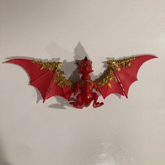 Red & Gold Dragon Figures Mixed Bundle Treasure X Kinetic Sand Kinder Surprise