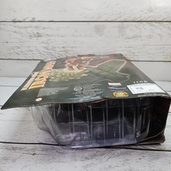 Diamond Select Marvel Select Bleeding Edge Iron Man 2014 7″ Figure Box Damage
