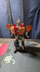 Power Rangers Mystic Force Megazord Titan red green & blue parts damaged