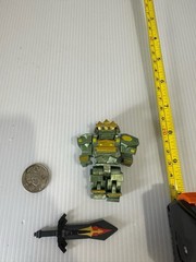 Robolox Series 8 Celebrity Action Core Figure Fantastic Frontier Guardian Sword
