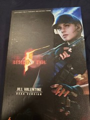 Hot Toys VGM11 Resident Evil 5 Jill Valentine BSAA Figure