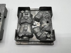 1993 TOYMAX METAL MONSTER MOLDS “ROBOT?”