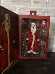 2026 NECA GHOST FACE GHOSTFACE SANTA’S SLAY ULTIMATE ACTION FIGURE – IN HAND