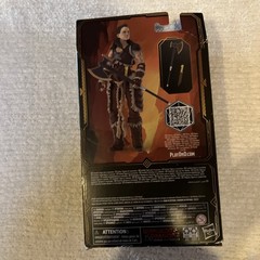 Dungeons & Dragons Holga Honor Among Thieves w/Knife & Battle Axe