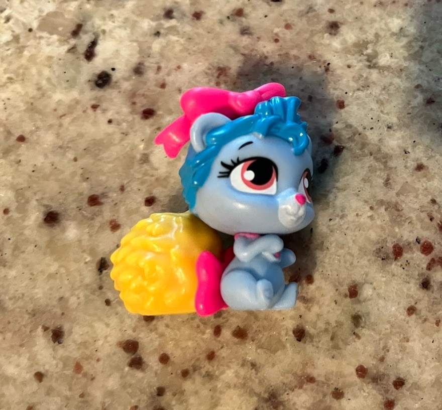 Disney Jr Whisker Haven Super Bright Series Thistleblossom Mini Figure