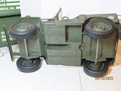 Huge lot of GI Joe 1:6 figures Jeep accessories clothes footlockers very cool