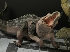 King Kong 8th Wonder of the World Bull V-Rex, Foetodon, Venatosaurus READ DESC
