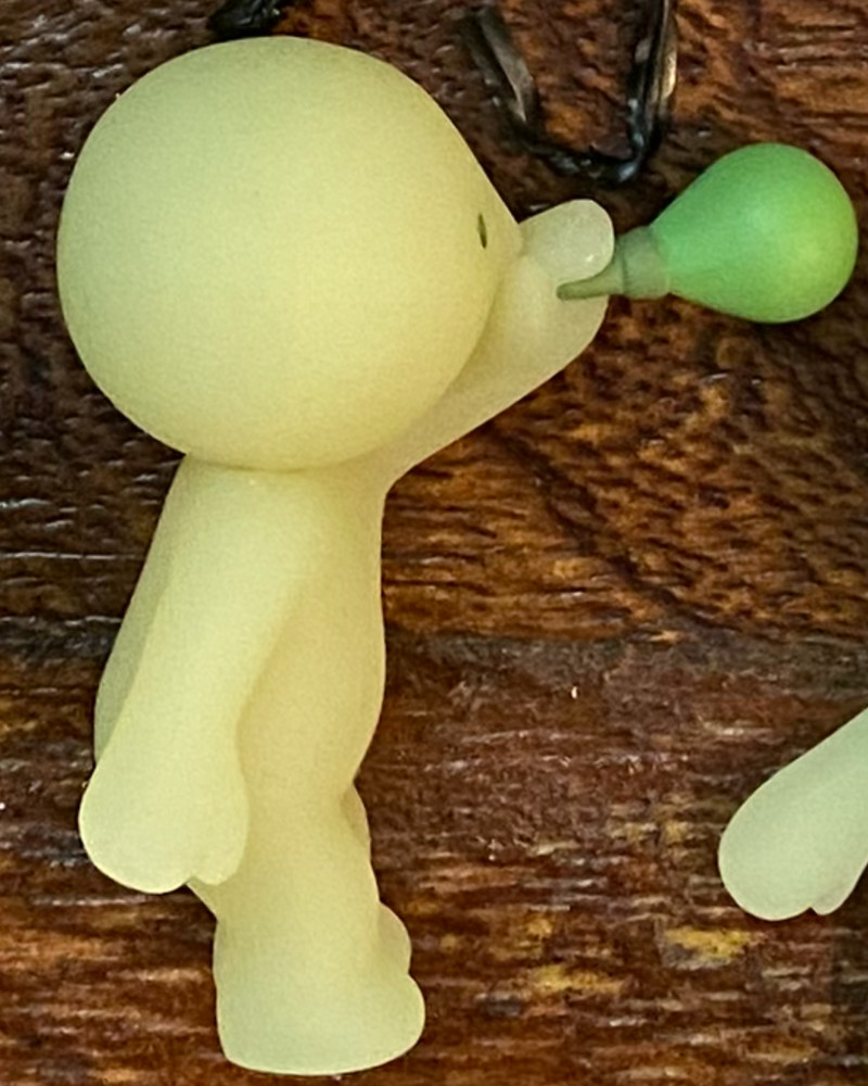“Smiski Blowing Bubbles” From Sunday Series- Dreams Glow In The Dark Figure