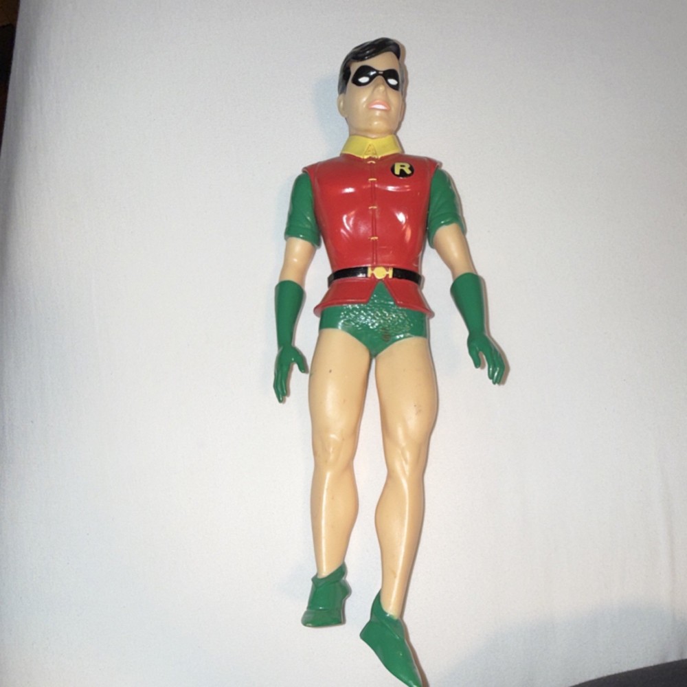 Robin Batman Action Figure Red Green Yellow Costume Comic Book Heroes