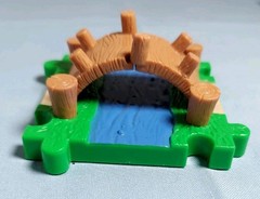 Jakks 2013 Smurfs Micro Village Garden, Water, Treasure, 19 Tiles & 10 Smurfs