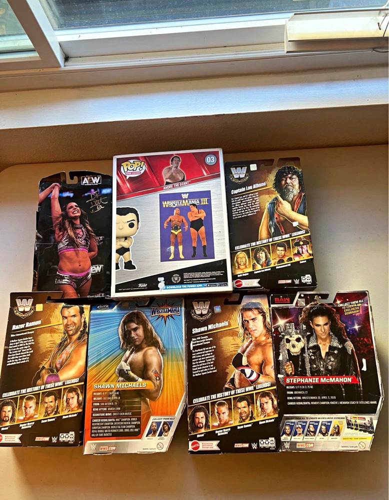 Mattel WWE Elite Exclusive Mixed Lot Figure Set Andre Giant Shawn Michaels