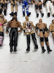 WWE AEW 27+ Action Figures Accessories Lot Undertaker Rock Brett Hart