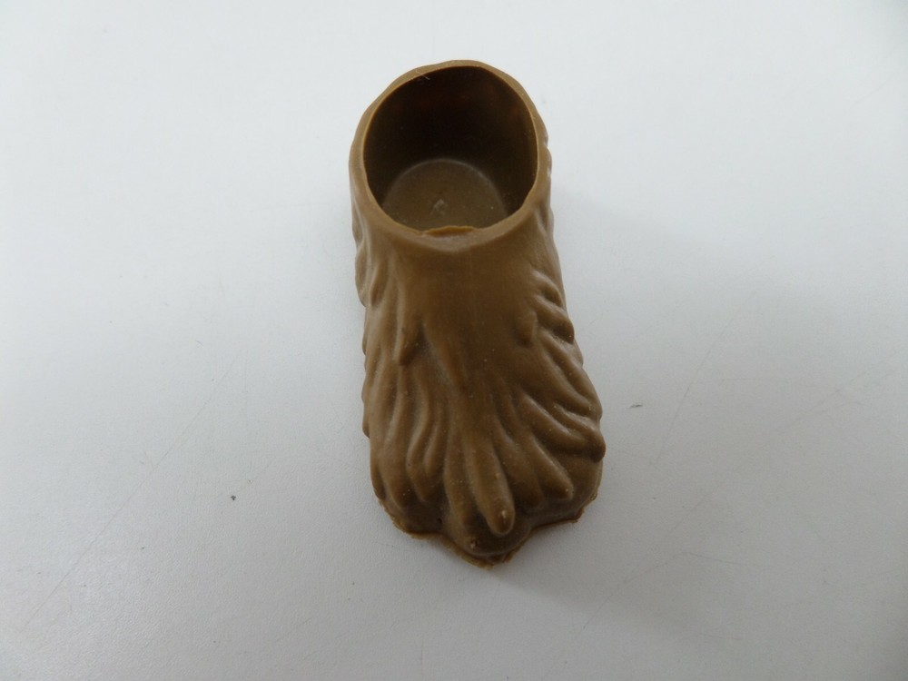 1974 WIZARD of OZ 8″ Mego doll shoe Cowardly Lion One Foot