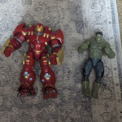 Marvel Hulk & Iron Man Hulkbuster Action Figure Set Green Red Gold Black
